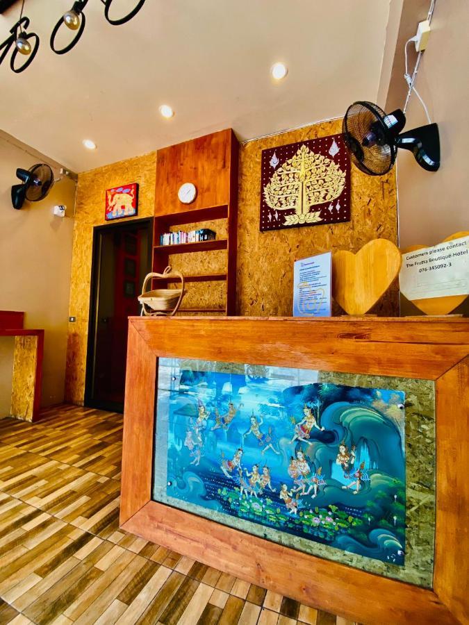 Frutta Hostel Patong Exteriör bild